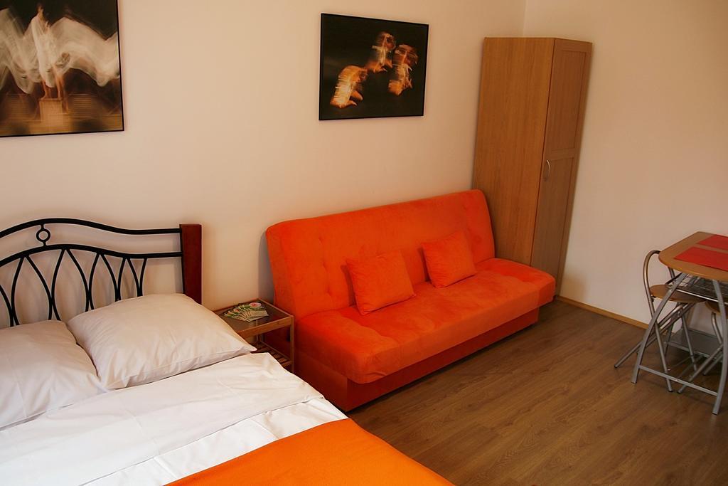 Visitkrak Apartment